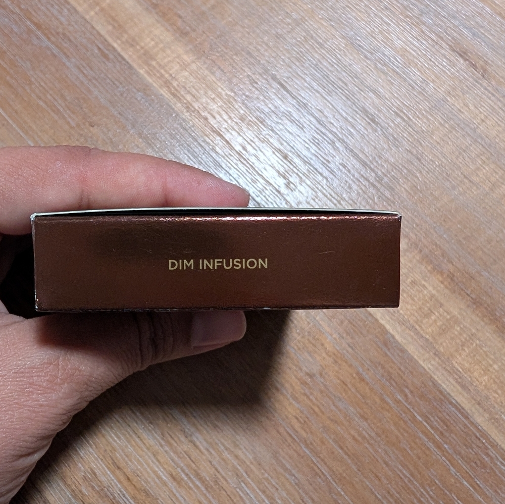 Hourglass Ambient Lighting Blush - Picture 2 of 6